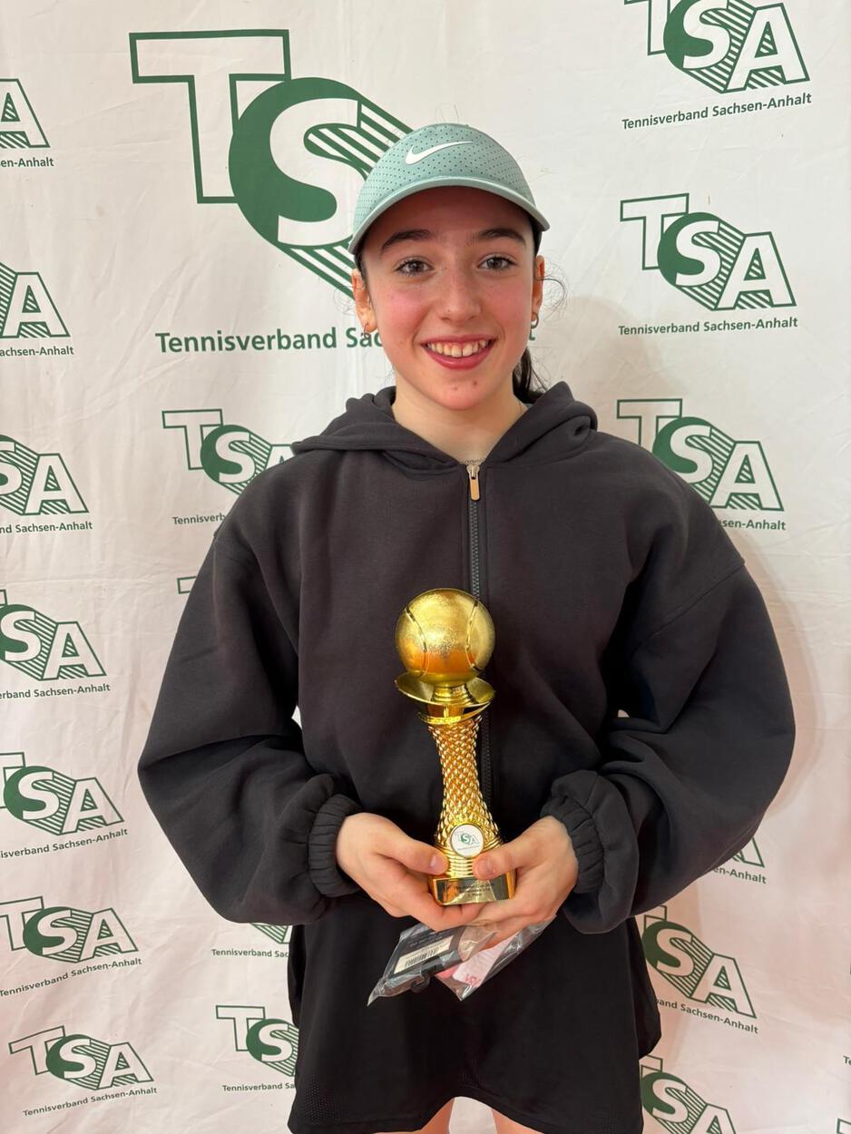 Alma Wartosch bestätigt starke Form in Dessau!